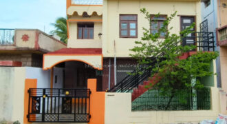 30X40 House for sale in Maruthi Nagar, Muddebihal